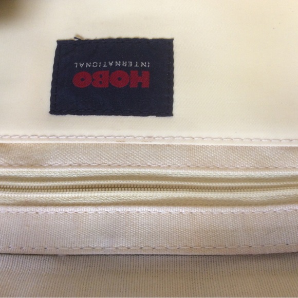 HOBO Handbag - Picture 3 of 6